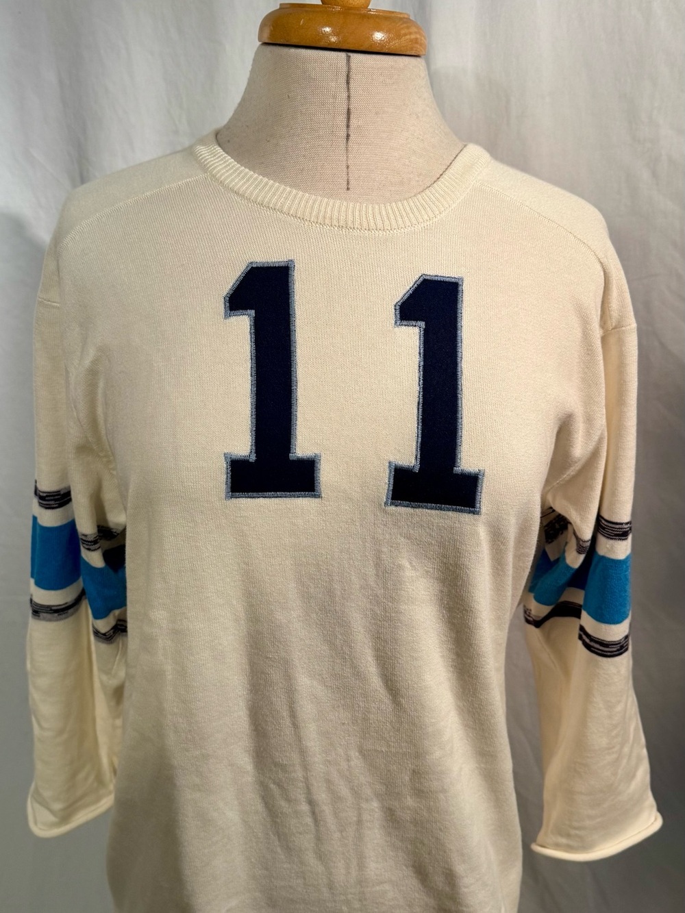 NEVER WORN MOTHER Cream Crewneck Sweater with Navy size L